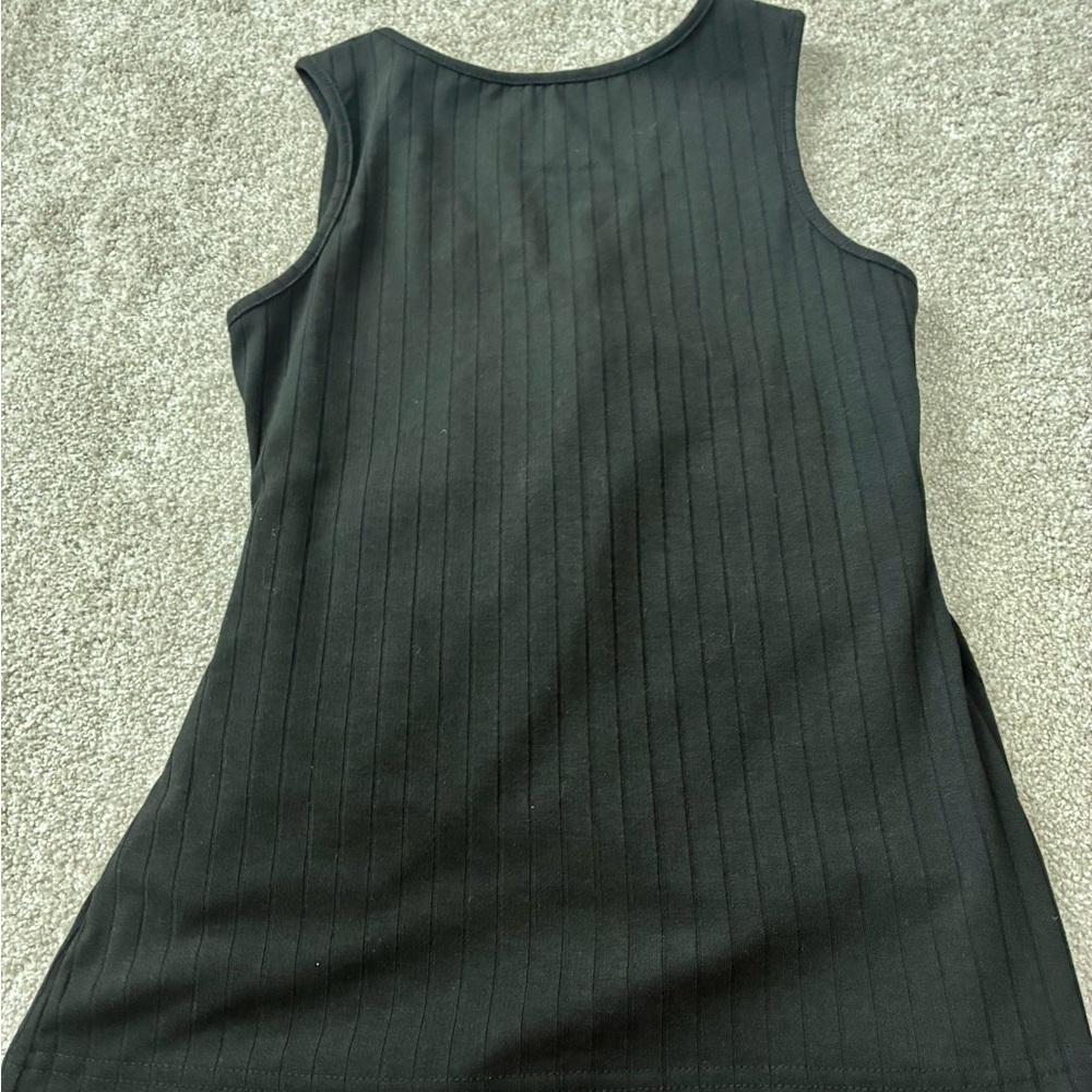 Lot of 2 Ladies New Tops - Picture 4 of 7